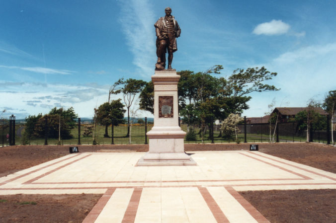 Burns statue
